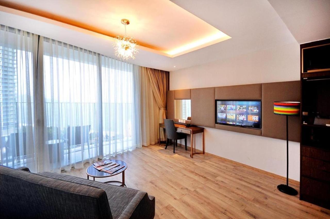 Panorama Nha Trang Central Condotel Exterior photo